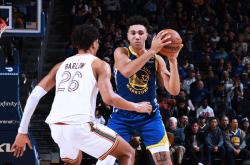 开云体育中国-勇士擒下公牛，库里砍下全场最高27分