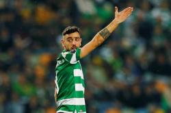 开云体育在线-包含哥伦比亚翻盘瑞士，布鲁诺·费尔南德斯高光表现的词条