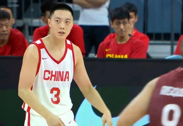 战斗中浴火重生，球员个人能力得到充分释放