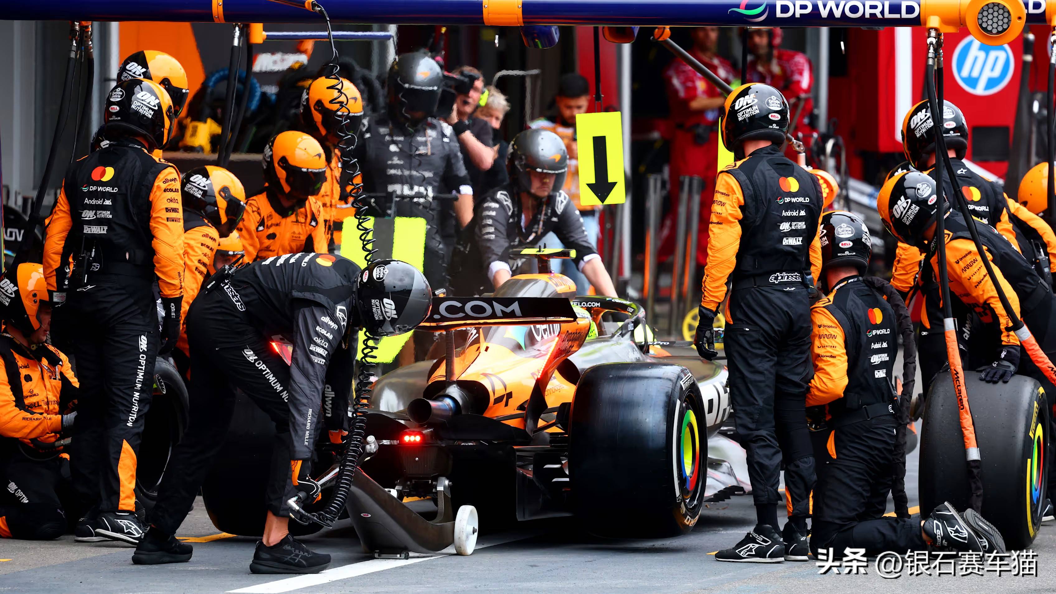 红牛二队鏖战红牛车队，塞恩斯惊艳四座的简单介绍